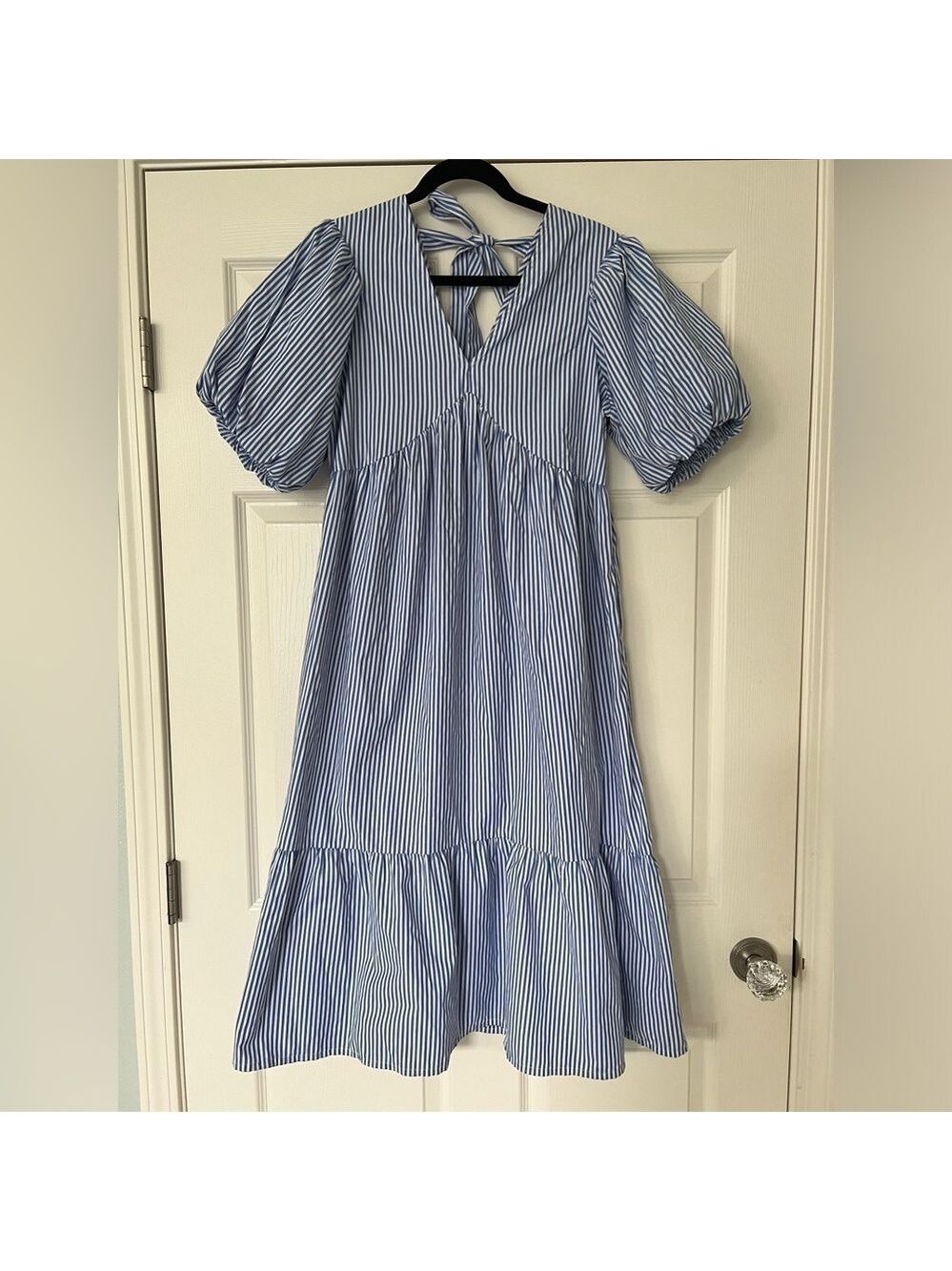 Influence Tie Neck Puff Sleeve Midi Dress. Size 12 - Picture 5 of 8